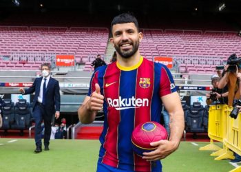 Prapaskena, Aguero ka refuzuar dy herë Juventus-in