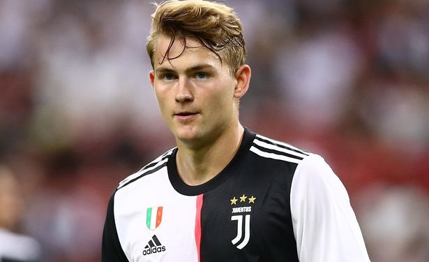 Rrëfehet De Ligt: Vjehrri më jep leksione futbolli, prindërit kanë luajtur tenis. Ja ndeshja ime më e mirë