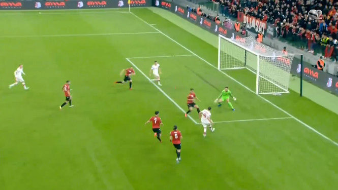 Polonia shënon gol/ Shpërthejnë tifozët, ndërpritet ndeshja në ‘Air Albania’