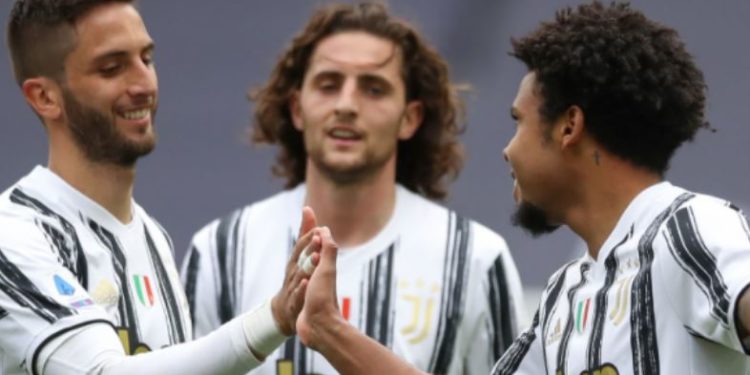 Merkatoja e dimrit, Juventusi bën gati listën e daljeve
