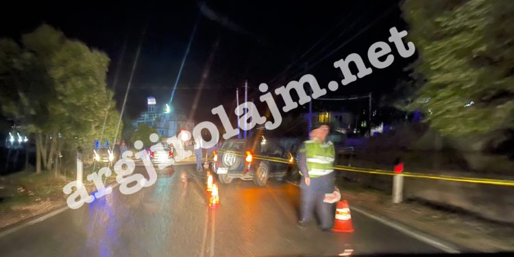 Aksident në Gjirokastrër, përplasen ‘kokë më kokë’ dy makina në Kordhocë