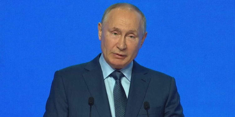 Rëndimi i situatës nga pandemia në Rusi, Putin mbyll gjithçka për një javë