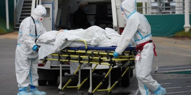 Shifra të larta/ 1000 viktima në 24 orë nga koronavirusi në Rusi