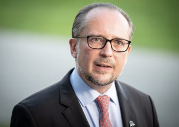 Kush është Alexander Schallenberg, Kancelari i ri i Austrisë
