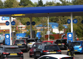 Kriza e karburanteve/ BritaniA e Madhe fut në lojë ushtrinë për të zbutur situatën