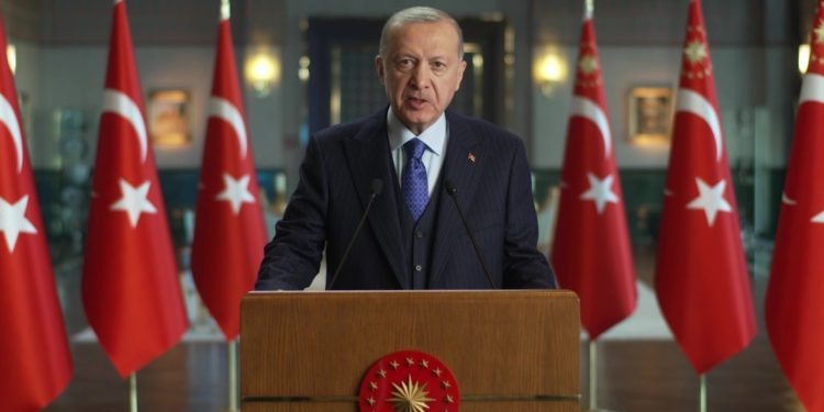 Erdogan nga Afrika: Fati i botës nuk lihet në mëshirën e disa vendeve