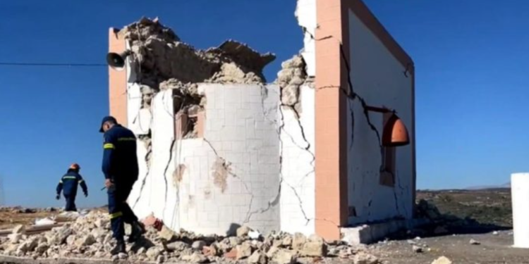 Çarje toke dhe shumë tërmete, profesori: Greqia po kalon një periudhë përkeqësimi