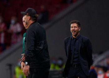 Diego Simeone shpjegon pse s’ia zgjati dorën Kloppit