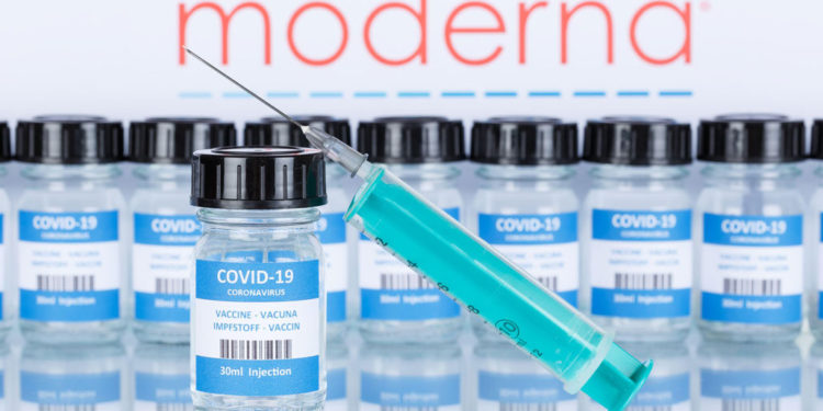 Probleme kardiake tek të rinjtë, Suedia dhe Danimarka pezullojnë vaksinën e Modernës