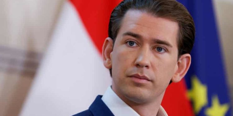 Hetohet kancelari austriak, dyshohet për korrupsion dhe shkelje të besimit