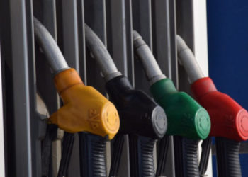 Si industria e karburanteve fosile merr 11 milionë dollarë subvencione në minutë