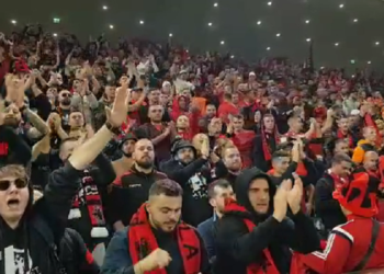 Shumë mundësi dhe emocione në “Air Albania”, mbyllet pa gol pjesa e parë