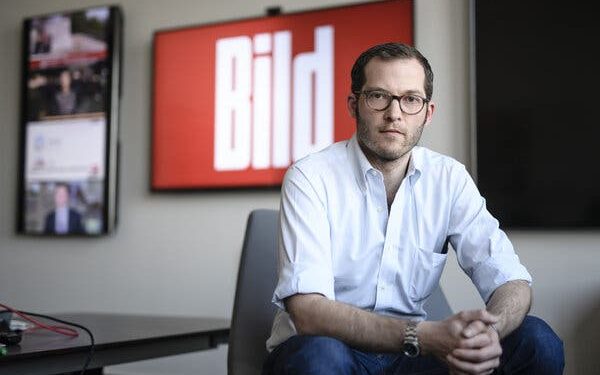 Shkarkohet kryeredaktori i “Bild”/ Shkonte në shtrat me koleget dhe më pas i shkarkonte