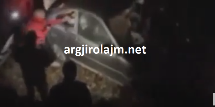 Dalin pamjet e aksidentit tragjik në Tepelenë, shihni ku ka përfunduar makina e 33-vjeçarit (VIDEO)