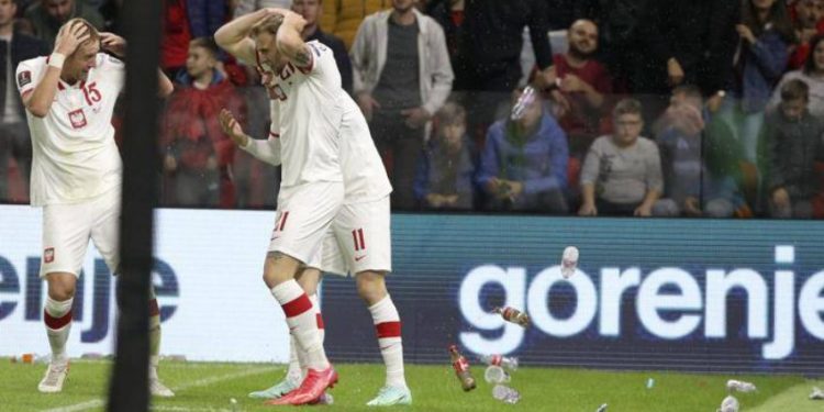 Nis hetimi për tifozët, policia analizon pamjet. FSHF nis nesër dosjen në FIFA…