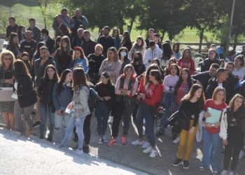 Vetëm 45% e studentëve janë vaksinuar në Gjirokastër, s’ka pengesa për të hyrë në auditore