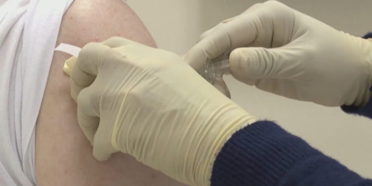 Vendi i dytë pas Kinës, India administron 1 miliardë doza të vaksinës kundër Covid-19