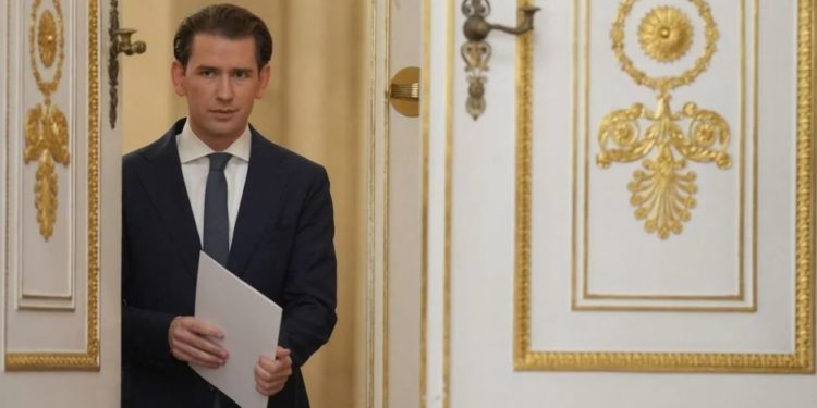 The Economist: Qeveritë rrëzohen, ndërsa BE lufton korrupsionin