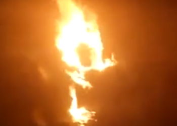 Përfshihet nga flakët ndërtesa në Tajvan, të paktën 25 të vdekur