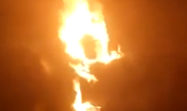 Përfshihet nga flakët ndërtesa në Tajvan, të paktën 25 të vdekur