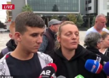 Dhimbje dhe lot/ Halla e Mateos: Të mblidhen firmat, Klodian Çalamani të varet në mes të Fierit