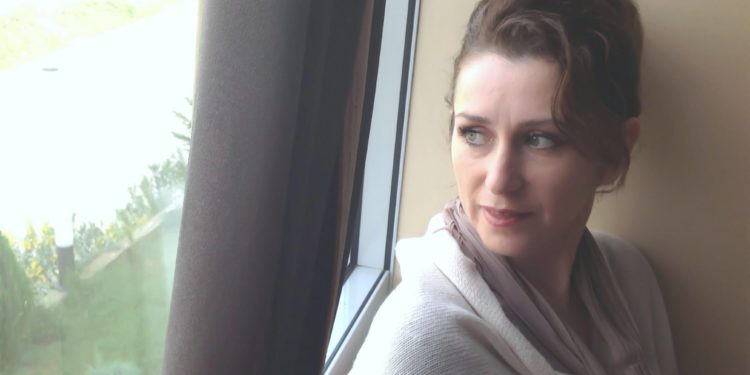 “Duam të dërgojmë satelitë me emrin e Shqipërisë, por në Dropull jemi mbi 20 orë pa drita. Na fal Krisanthi, ishim të paaftë për të ta bërë jetën më të bukur”