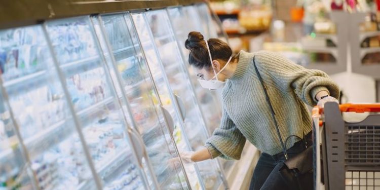Rritja e shifrave të Covid, Greqia ashpërson masat kufizuese për personat e pavaksinuar
