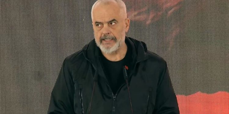 Nis puna për Aeroportin e Vlorës/ Rama: Mu desh të duroja padurimin dhe përqeshjen e vlonjatëve