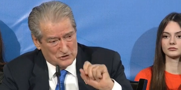 Berisha: Beqir Balluku nuk vodhi as 1/10 krahasuar me mbesën e tij