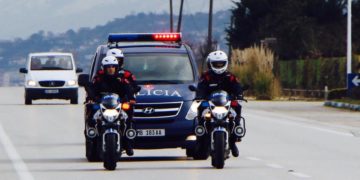 Në timon pa patentë dhe makinë pa targa, arrestohet 45-vjeçari në Përmet