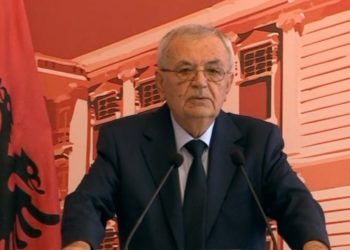 Ndahet nga jeta profesori i njohur Aleks Luarasi