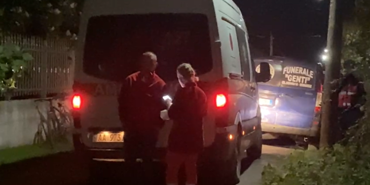 VIDEO/ Ngjarje e rëndë në Fier, fëmija 8-vjeçar rrëmbehet dhe më pas vritet