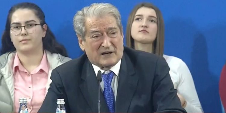 Berisha paralajmëron: Edvin, bëj gati valixhet dhe nisu për Beograd. Mos harro të marrësh me vete edhe Lul pengun