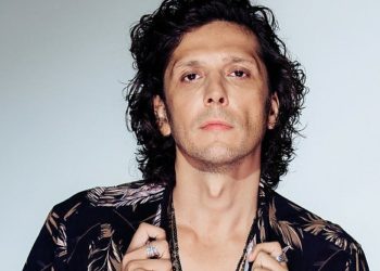 Rrëfehet Ermal Meta: Kisha një familje të tmerrshme, babai nuk ishte njeri i mirë