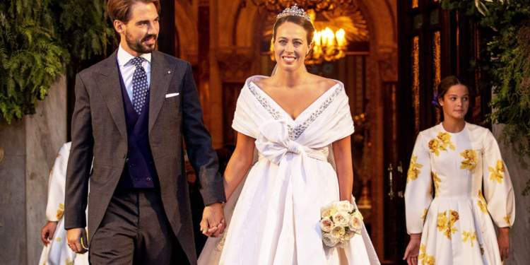 Dasma mbretërore në Athinë dhe nusja me pajën 2.3 miliardë euro (FOTO)