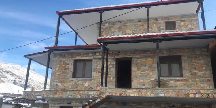 E rëndë/Emigranti shqiptar u kthye nga Greqia për të bërë punime në shtëpi, humb jetën nga gjeneratori