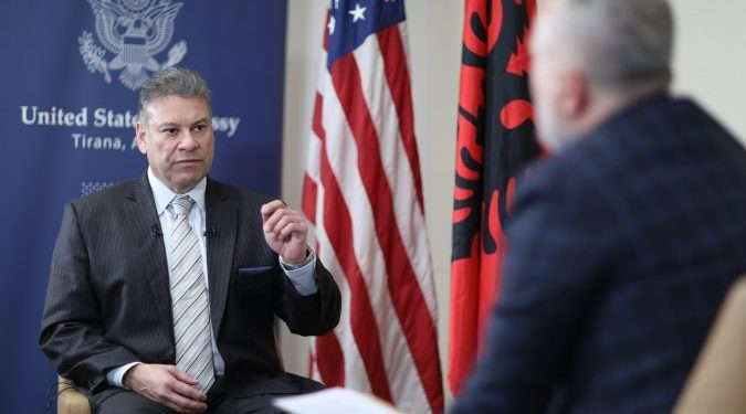 I dërguari i SHBA: Nuk ulemi me Sali Berishën, do ketë pasoja! U shpall non grata për korrupsion, mos dëgjoni përralla me Soros