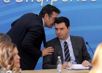 Paloka tregon takimin me Bashën: Më tha “nuk jam i çmendur të garoj me Berishën”