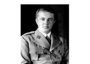 Libri i rrallë për jetën sekrete të Enver Hoxhës, zbulohet e dashura franceze me emrin Luiza dhe simpatia për djemtë muskulozë e biondë