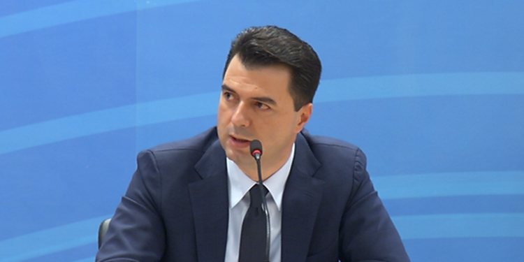 Basha: Berisha ish-komunist i tmerruar që s’ka burrëri, dogji Shqipërinë në 1997. Largohu o i pafytyrë dhe turp i PD-së