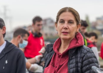 “Mua më vjen turp”, Mirela Kumbaro ‘demaskon’ disa nxënës të Përmetit: Nuk mund të mos e ndaj me ju një trishtim të madh