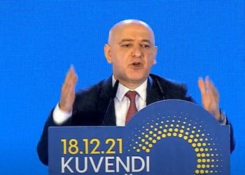 Roland Bejko për Berishën: Punizmi është si vesi, del vetëm me shpirtin (VIDEO)