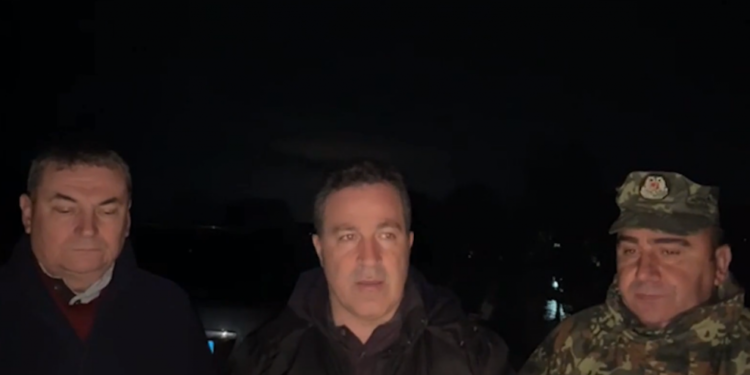 Përmbytjet, evakuohen 30 familje në Vlorë (VIDEO)