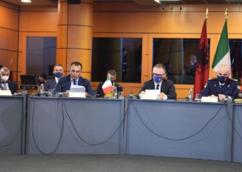 Konferenca në Shqipëri/ Guardia di Finanza: Zero sasi kanabisi e kapur në Itali