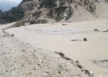 Moti i keq në Gjirokastër, kryetari i bashkisë bën thirrje: Orë të vështira, shmangni lëvizjet e panevojshme. Jemi në terren duke punuar (FOTO)