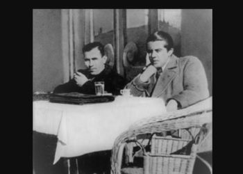 Libri i rrallë për Enver Hoxhën, si e kapi atasheu i Parisit me “presh në duar”