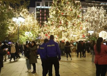 “Festë pa muzikë”, Greqia rregulla të rrepta kufizuese për ditën e ndërrimit të viteve