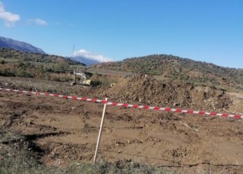 Marrëzi në Përmet, nis ndërtimi i një landfilli plehrash në hyrje të Parkut Kombëtar dhe pranë rrugës që të çon në Teqenë e Alipostivanit