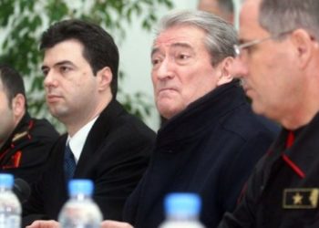 21 Janari, Basha për Imamin: Le ta hajë turpin me bukë!