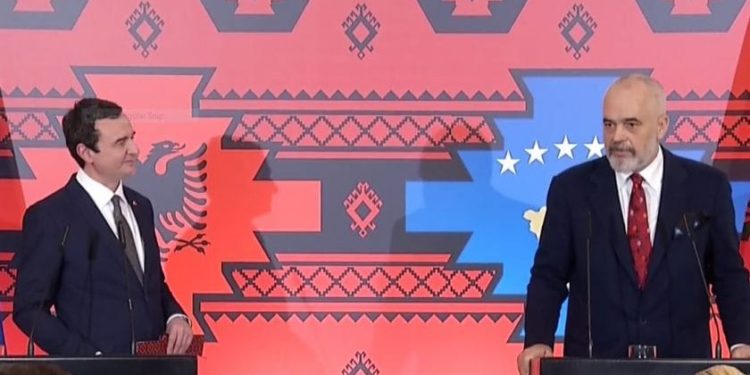 Përse po ‘i tërbon’ Edi Rama grekët?